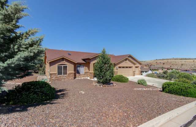 Yavapai Hills with 3 Car Garage photos photos