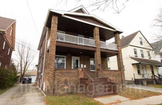 2081 Halstead Avenue Gallery 4