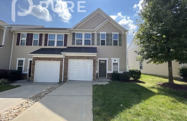 2442 Silverthorn Dr - 2442 Silverthorn Drive, Charlotte, NC 28273