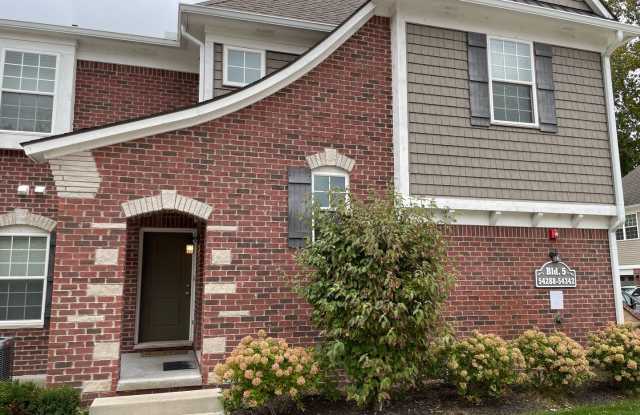 Shelby Township -  Immediate Occupancy! 2 Bedrooms, 2-Baths, att. Garage Gallery 1