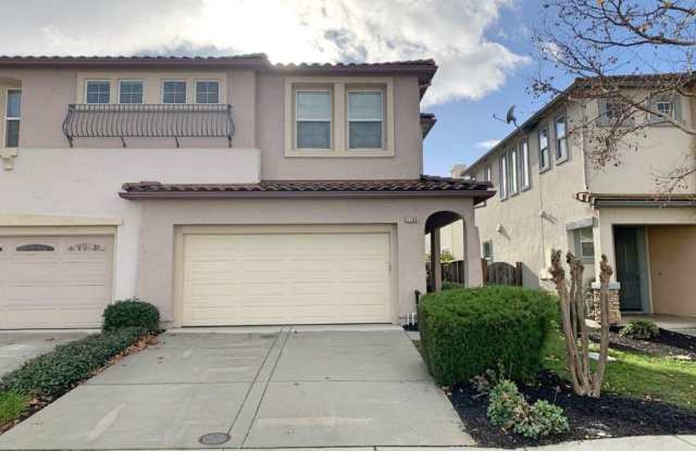 NEWER MODERN 3 BEDROOM VACAVILLE *STAR RENTALS photos photos
