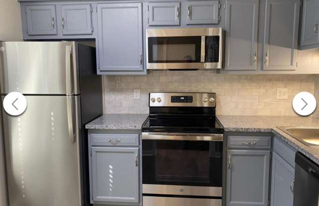 Super Cute END UNIT townhome located close to Short Pump photos photos