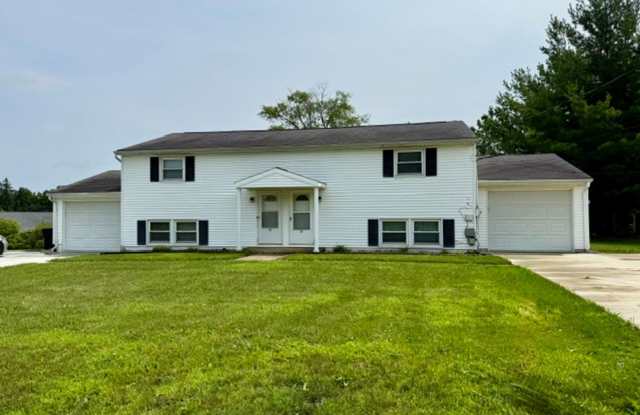 SPACIOUS 2 Bedroom Duplex Move-In Ready! photos photos SPACIOUS 2 Bedroom Duplex Move-In Ready! photos photos
