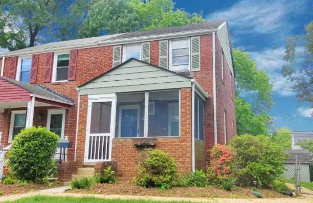 5942 Williamsburg Rd photos photos