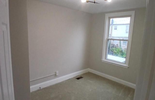 3323 ELMLEY Avenue Gallery 4