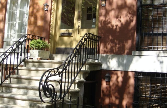 134 Henry Street - 134 Henry Street, Brooklyn, NY 11201