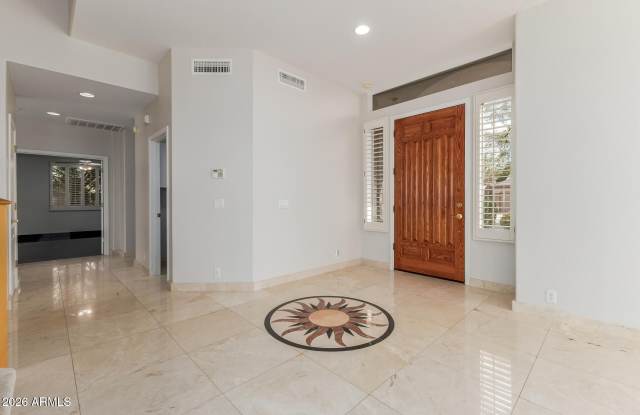 10872 E Raintree Drive Gallery 4