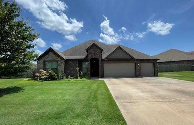 1513 Crestwood Hills photos photos