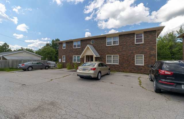 6-Plex 2bedroom Main Level - 2933 Northland Drive, Columbia, MO 65202