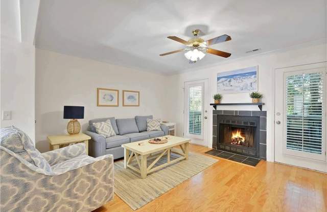 1000 Sea Island Road Gallery 2
