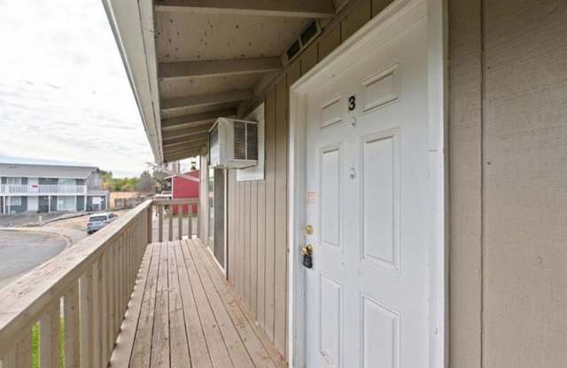 6208 W. Albany Ct. Gallery 2