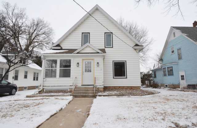 Huge, classic 2-story just outside of downtown Rochester photos photos