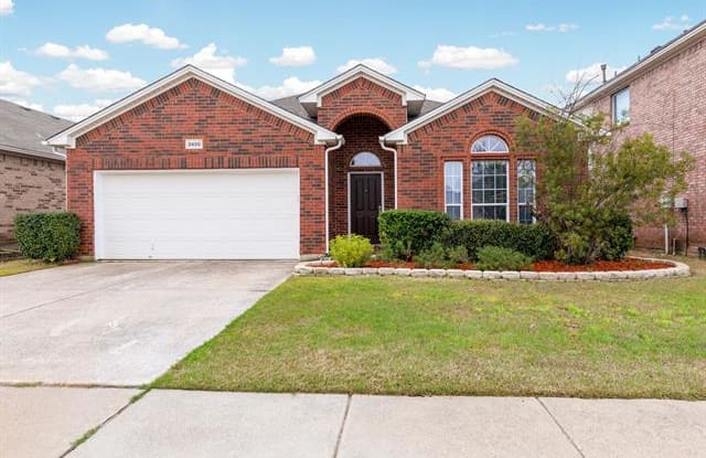 3920 Old Richwood Lane - 3920 Old Richwood Lane, Fort Worth, TX 76244