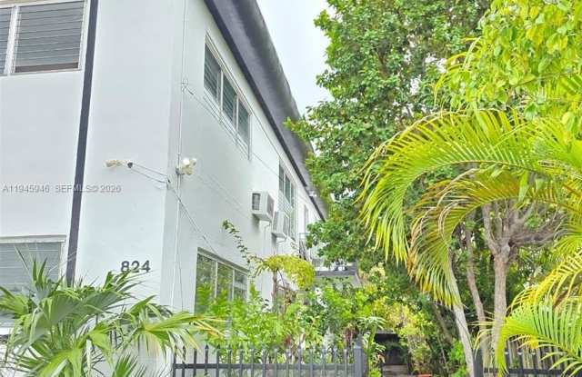 824 82nd St photos photos