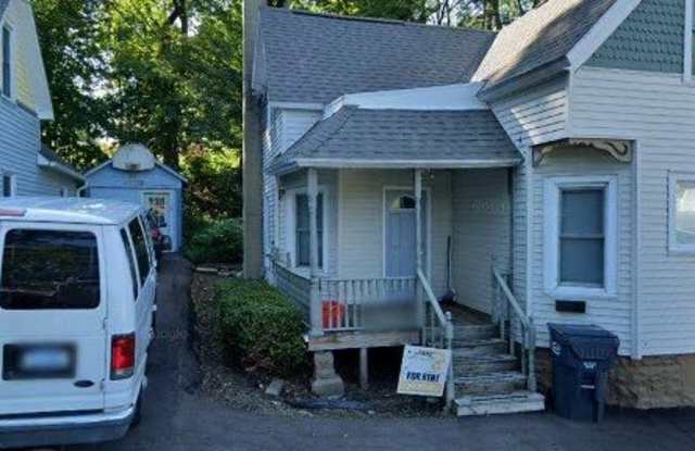 413 Ingleside Ter - 413 Ingleside Terrace, Kalamazoo, MI 49006