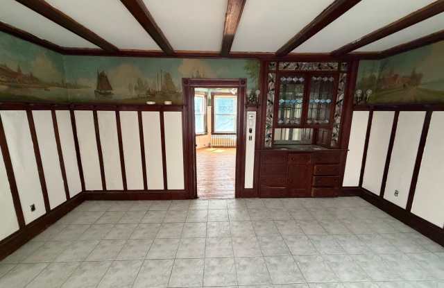 Spacious 4BR/3BA Home in Downtown Dover — Freshly Updated, Walk to Everything photos photos