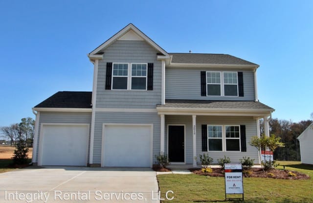 2019 Creek's Landing Drive - 2019 Fourth Creek Landing Drive, Statesville, NC 28625