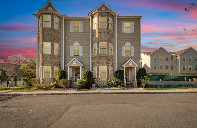 103 S Grove St - 103 South Grove Street, East Orange, NJ 07018