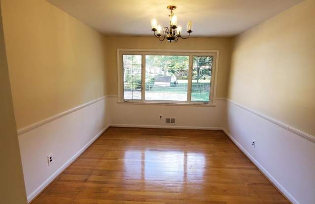 311 FERNWOOD DRIVE Gallery 4