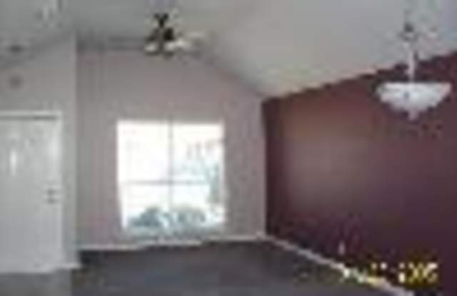 403 Jason Dr Gallery 2
