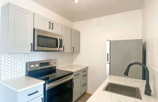 321 38th St photos photos