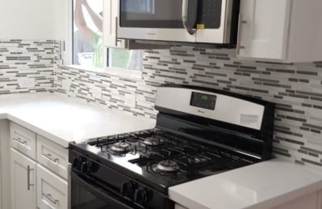 635 N Beachwood Dr 1 - 635 N Beachwood Dr, Los Angeles, CA 90004