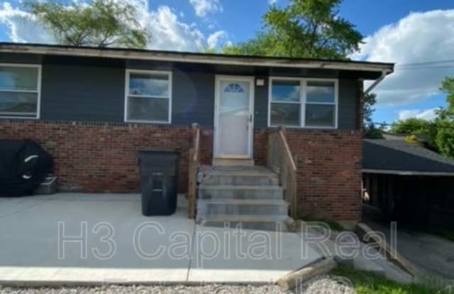 17 N 44th St photos photos