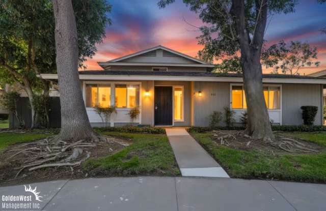 983 Amistad Place photos photos
