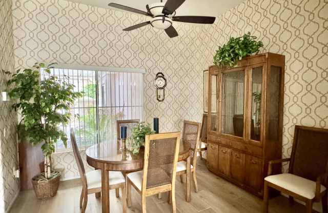 38517 Fallbrook Avenue Gallery 4