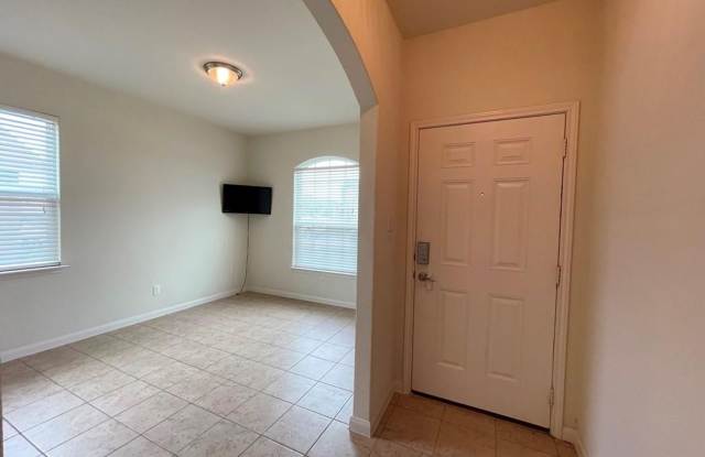 Welcome to 408 Farmer Lane – Your Dream Home in Jarrell, TX! Gallery 3