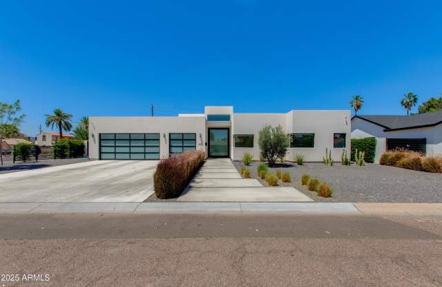 4002 E AVALON Drive photos photos