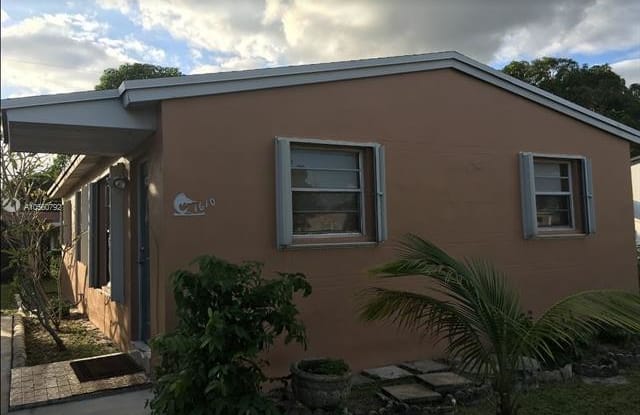 1610 N 70th Ter - 1610 70th Street North, St. Petersburg, FL 33710