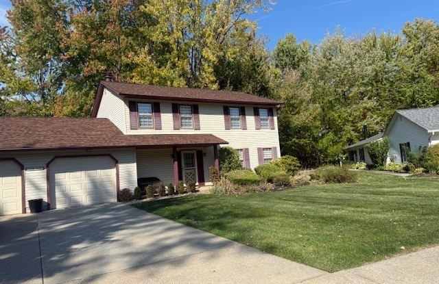 8297 Quail Point Lane - 8297 Quail Point Lane, Mentor, OH 44060