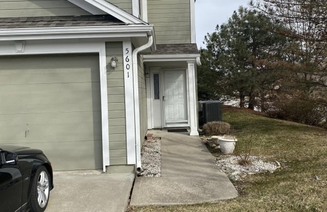5601 Northwest Moonlight Meadow Court - 1 - 5601 Northwest Moonlight Meadow Court, Lee's Summit, MO 64064
