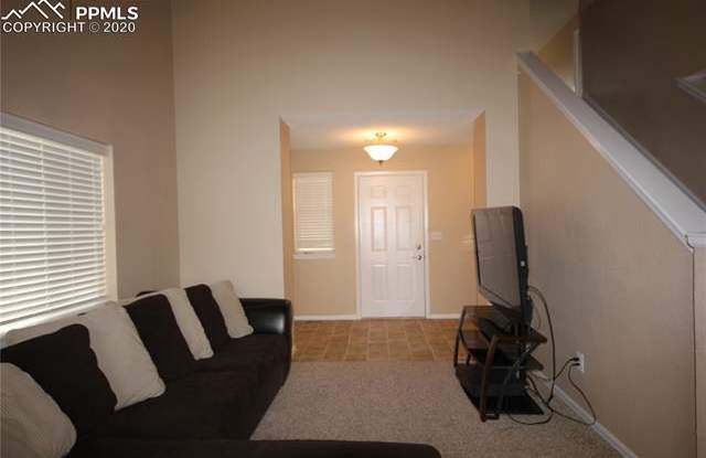 5229 Blackcloud Loop Gallery 4