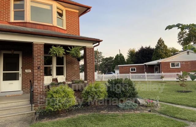 1230 Maple St - 1230 Maple Street, Bethlehem, PA 18018