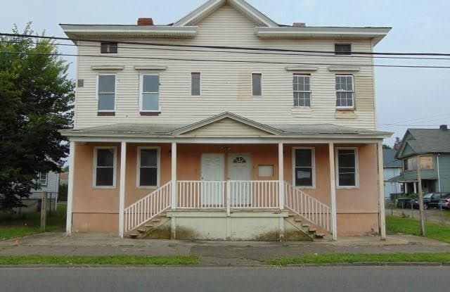 49 Ridge Avenue - 49 Ridge Avenue, Bridgeport, CT 06604