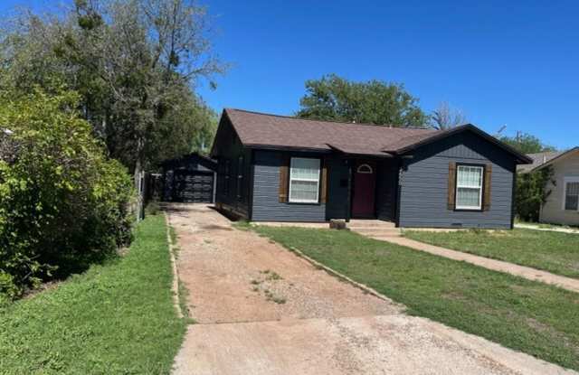 2650 S. 21st photos photos