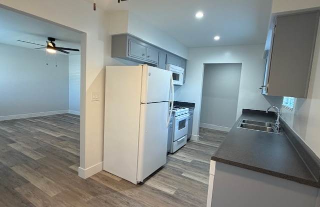 1747 Acorn Street photos photos