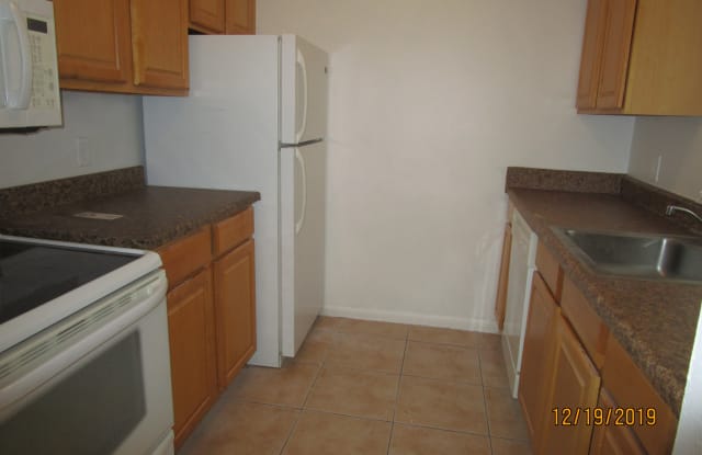 9118 Tudor Dr Gallery 3
