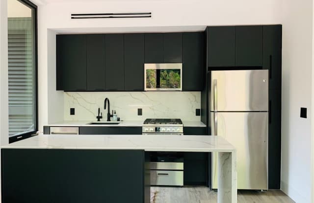 14172 Amherst Court Gallery 2