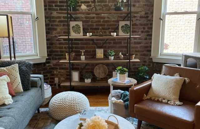 1411 Colonial Ave photos photos