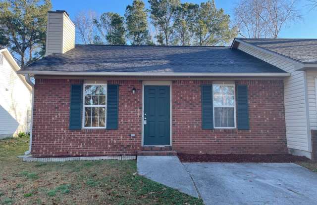 Welcome to Deerfield! - 202 Deer Creek Drive, Half Moon, NC 28546
