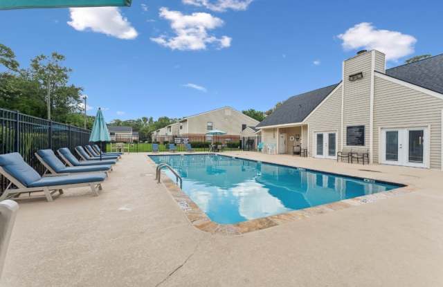 Sawgrass Apartments Gallery 2