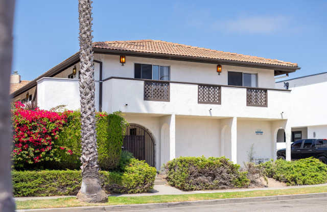 2-Bedroom + 1 Bathroom Apartment | Dunes Place | Oxnard | Unfurnished Gallery 1