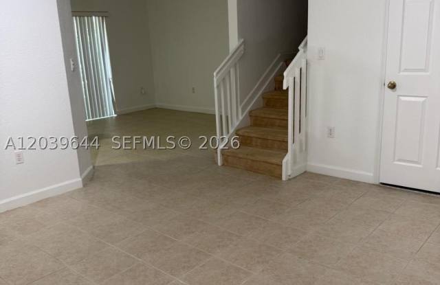 22270 SW 93rd Pl Gallery 2