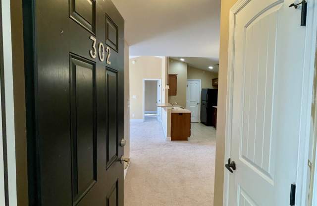 102 Capstone Drive Unit 302 - 102 Capstone Drive, Lynchburg, VA 24502