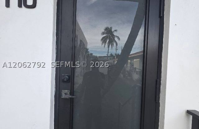 1971 Bay Dr Gallery 2