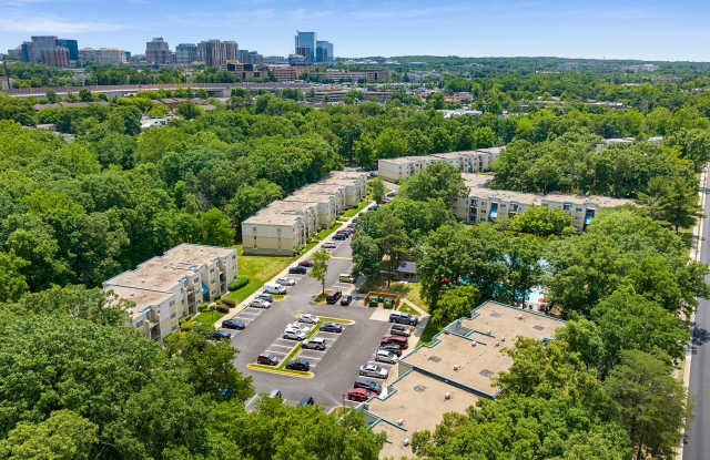 Stuart Woods Apartments photos photos