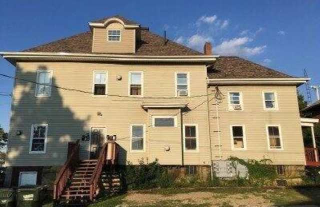 10 5th SE St - 10 5th Street Southeast, Massillon, OH 44646